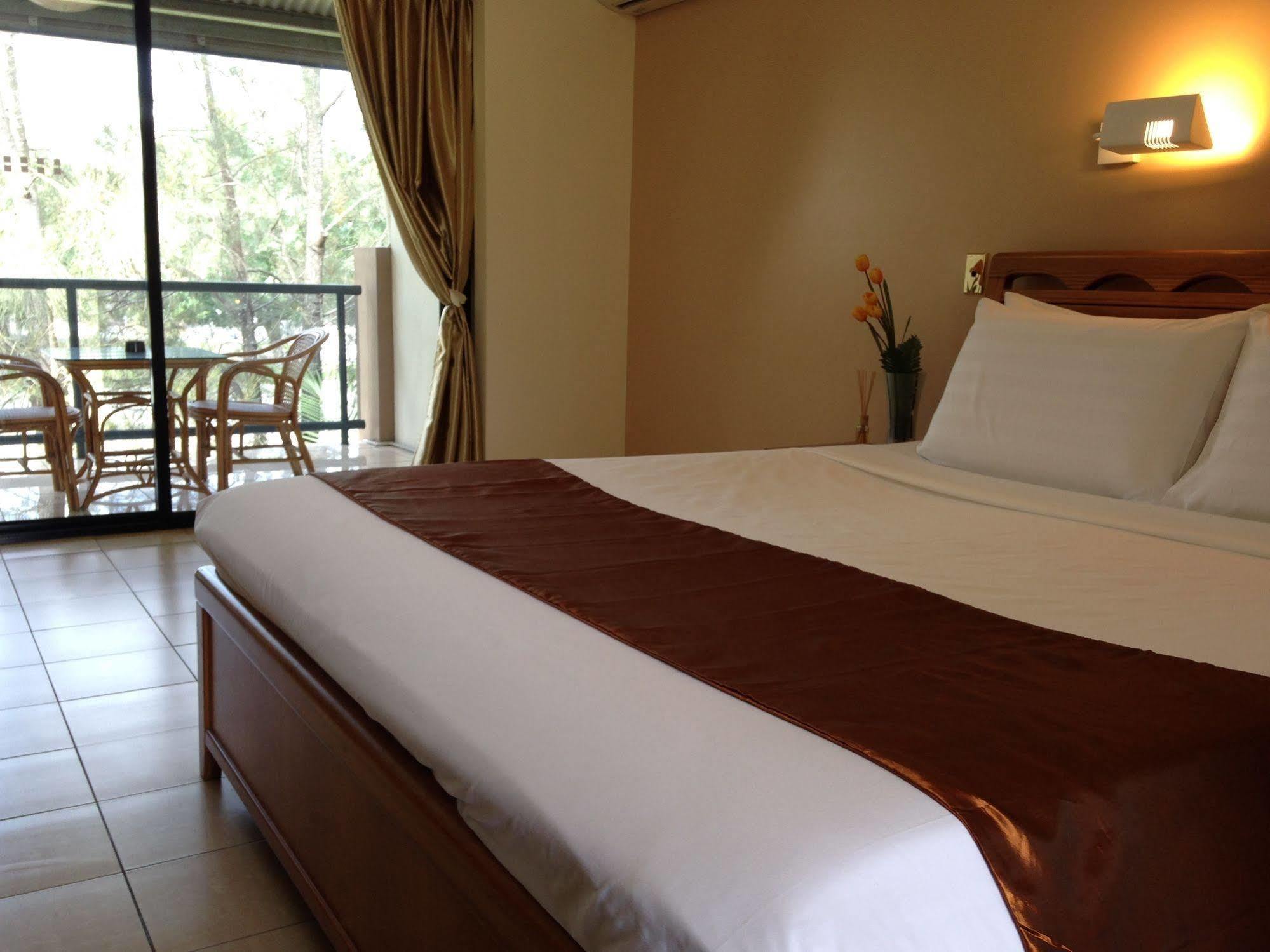 Novena Palms Motel Brisbane Eksteriør billede